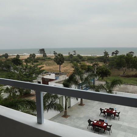 กาเนช บีช รีสอร์ต Hotel ปอนดิเชอรี ภายนอก รูปภาพ
